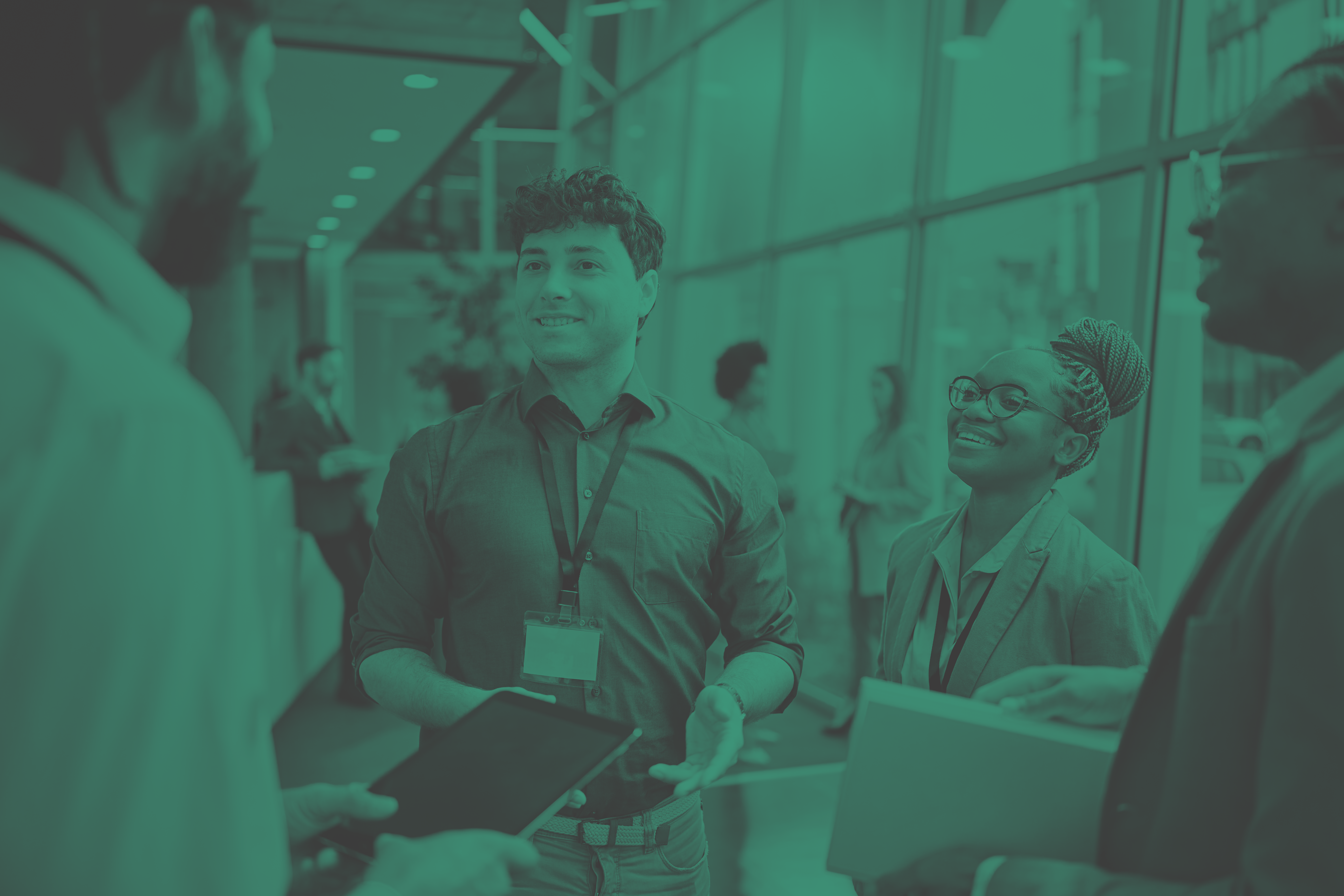 El eslabón invisible del emprendimiento: las organizaciones que hacen posible el crecimiento de startups en América Latina y el Caribe